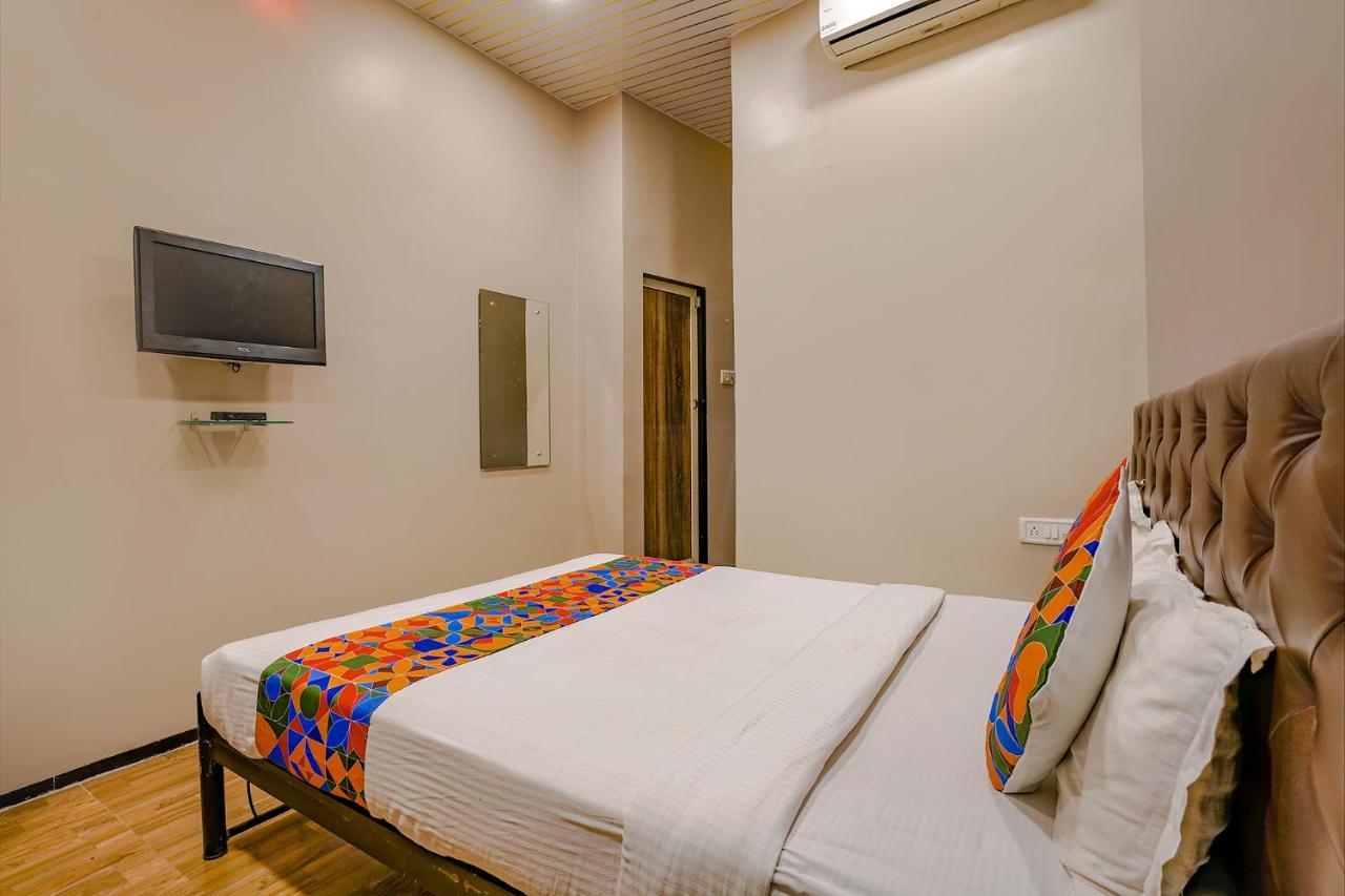 Fabexpress Comfort Stay - Nr Mumbai International Airport Экстерьер фото