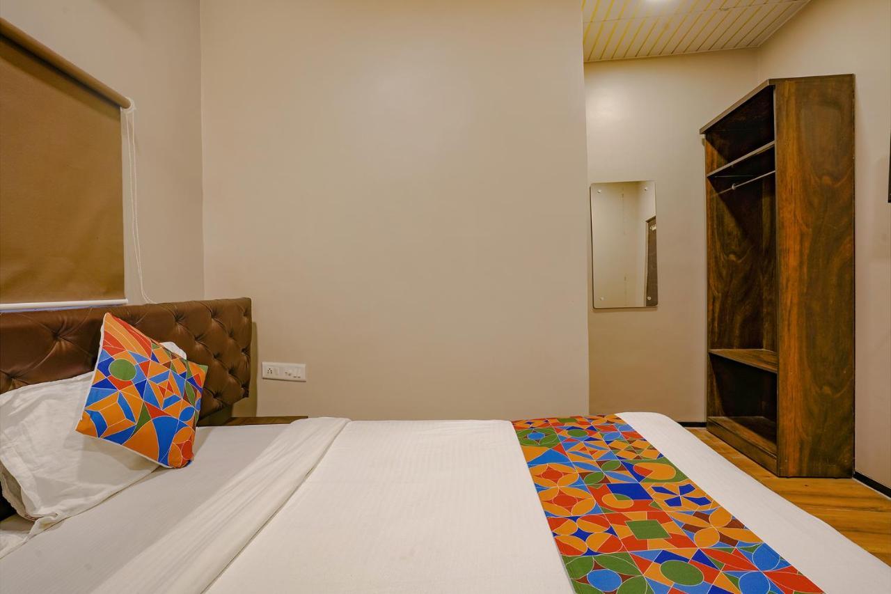 Fabexpress Comfort Stay - Nr Mumbai International Airport Экстерьер фото
